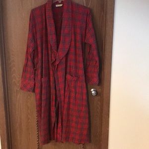 men's bathrobe